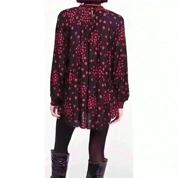 Free People XS Smocked Tunic Mini Dress Black Floral Boho WhimsyGoth Babydoll - Picture 3 of 15